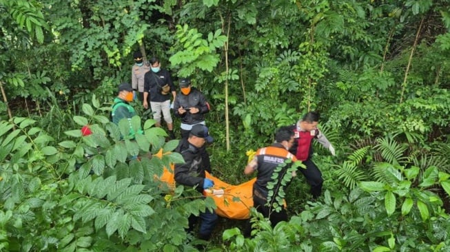 HEBOH! Mayat Pria Ditemukan Tergantung di Kawasan Kampus Unpad Jatinangor, Warga dan Mahasiswa Geger