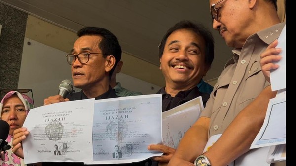 Ijazah Jokowi Dibawa Roy Suryo Cs ke Polda: Ada Apa Lagi Nih?