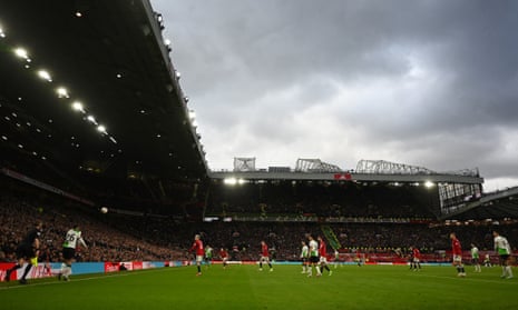 Prediksi: Manchester United vs Liverpool – Bukan Sekadar Tiga Poin, Ini Soal Harga Diri!